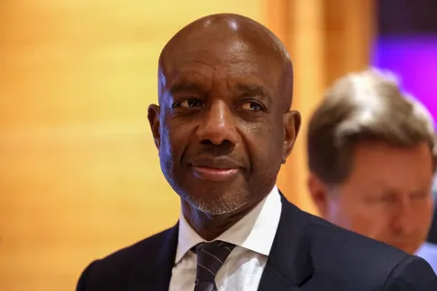 Google executive James Manyika criticizes France for sidestepping AI: 'It's terrible for the French user'