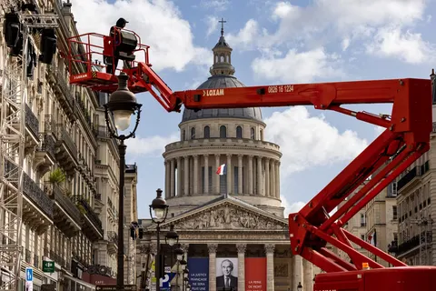Elysée Palace searched as part of investigation into events contracts