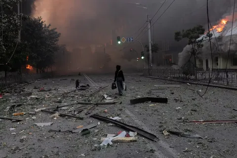 Kyiv attacks: The complex logistics network behind Russia's war machine