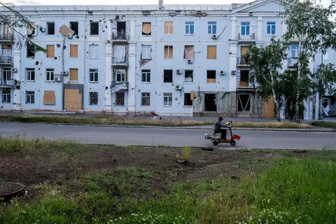 Ukraine's Donbas rear area, from Sloviansk to Kramatorsk, is under constant Russian pressure