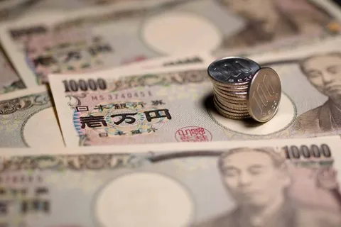 太粗心!日本運鈔員掉落2200萬日圓現金袋 遭男子竊走