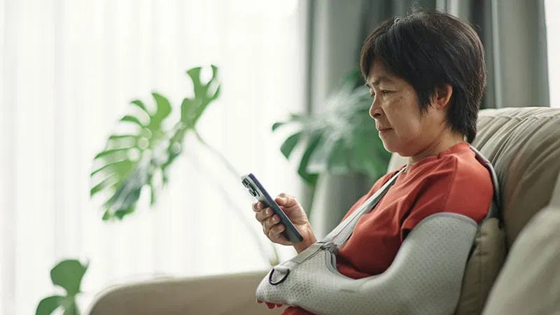 Telephone Weight-Loss Coaching Pays Off in Breast Cancer
