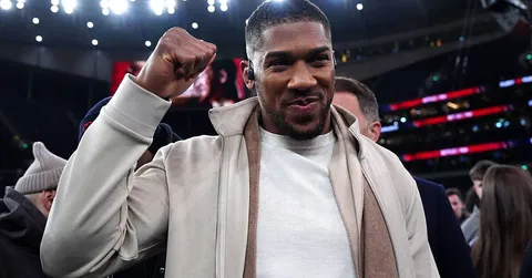 Anthony Joshua survives huge scare to knock out Kristian Prenga on boxing return