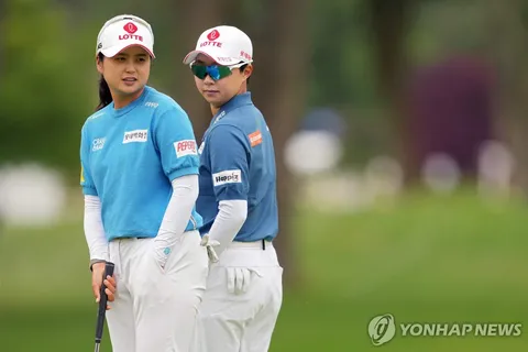 S. Korean duo finishes 2nd at LPGA team event