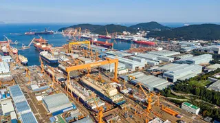 (LEAD) Hanwha Ocean Q2 net profit more than quadruples on high-value ships, weak won