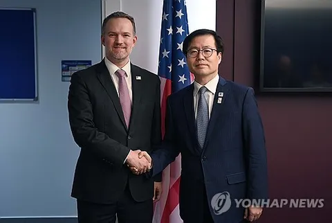 Trade minister calls for protection of balance of profits secured through S. Korea-U.S. tariff deal in meeting with USTR