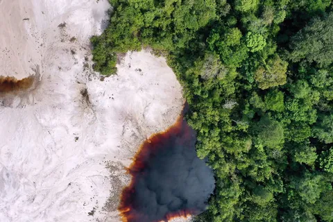 Indonesia seizes mercury shipment bound for illegal mines in the Philippines