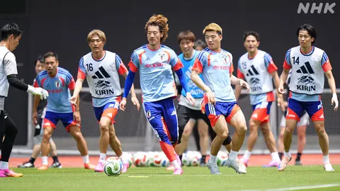 サッカーW杯 日本代表が国内合宿スタート 堂安や長友ら参加