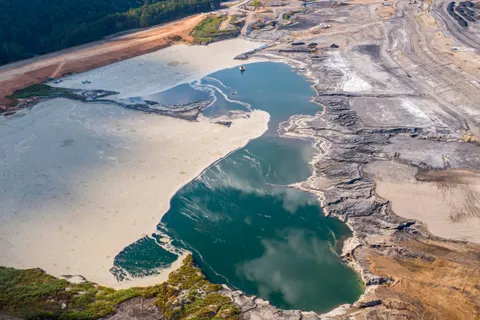 Environmentalists Turn Out in Force to Oppose Trump Coal Ash Rollbacks