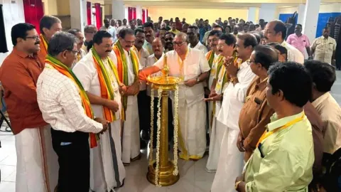 പിന്നാക്ക സംവരണത്തിന് പിന്നിൽ 
എസ്.എൻ.ഡി.പി യോഗം: തുഷാർ