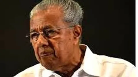 സതീശന് സംഘപരിവാറിന്റെ
നാവെന്ന് പിണറായി