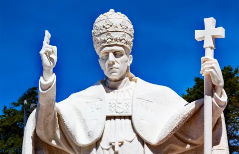This Pope Weighed in on Modern Tech as Media Forever Changed