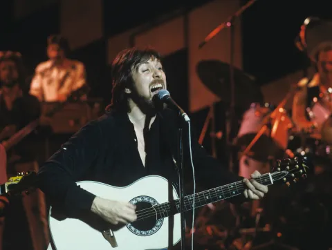 Dr. Hook Frontman Dennis Locorriere Dead At 76