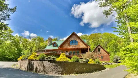 I Just Bought a House, and I Want to Make It the Coolest One in the Neighborhood