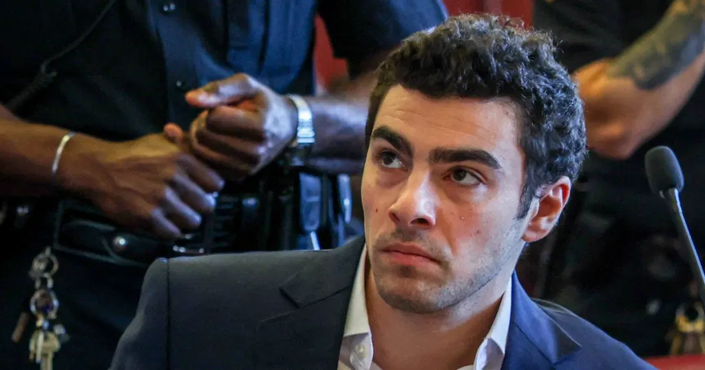 Luigi Mangione prosecutors can use gun and notebook as evidence, judge rules
