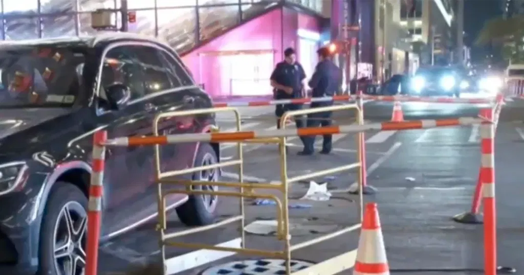 Woman dies in NYC after stepping into open manhole
