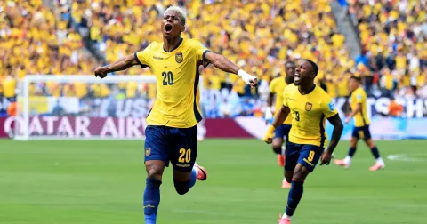 Ecuador beats Germany in World Cup shocker, advances to knockout round