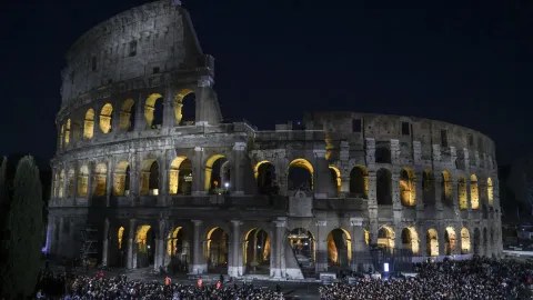Panteão e Coliseu de Roma vão ter horários noturnos em agosto