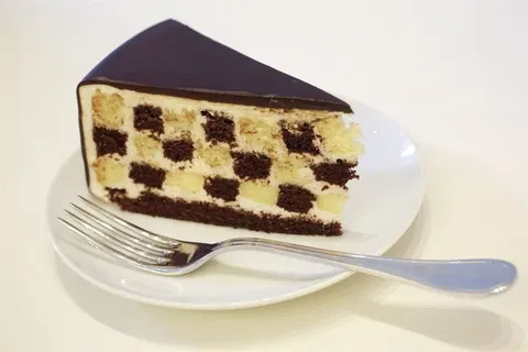 New: Ex-DOJ Attorney Stole Official Records Disguised as Cake Recipes