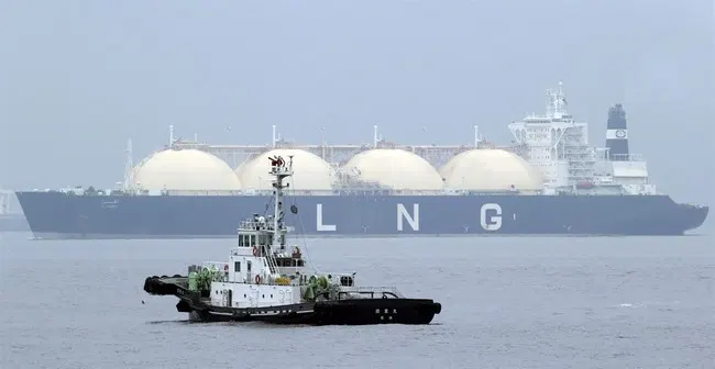 China Signs on for 20 Years of American LNG — Tariffs and All