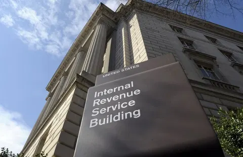 Trump Drops $10B IRS Lawsuit As Democrats Freak Out Over Possible Settlement Fund