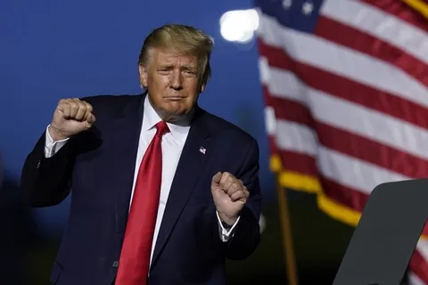 A Massive Troll: It’s Time for Trump to Endorse Democrats in the Primaries