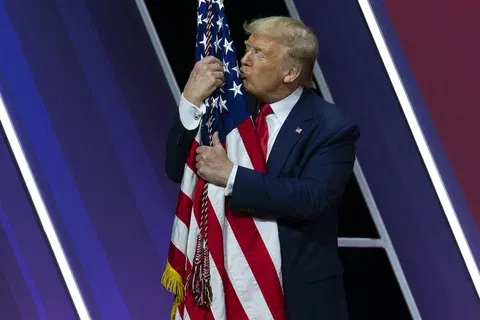 Whoa! Trump Floating New Patriotic Plan After Country Star Ditches Great American State Fair