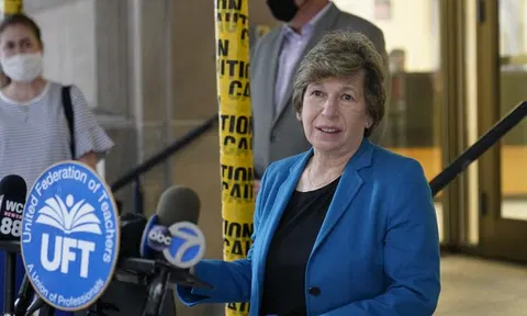 Teachers Paid for Randi Weingarten’s ‘Manifesto’ - Then She Took a Cut of the Royalties