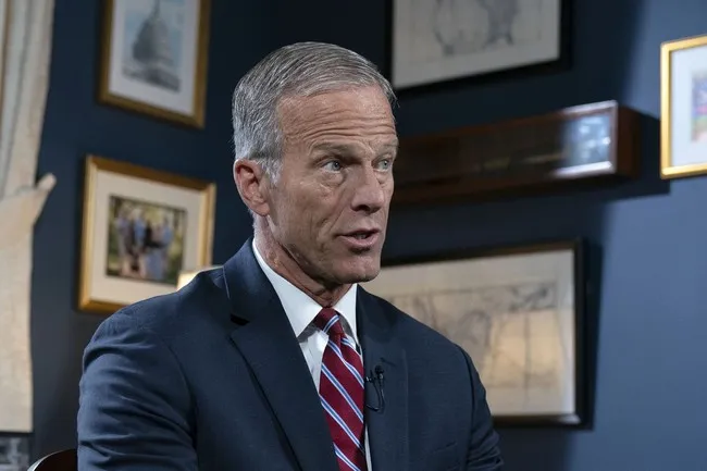 Axios Goes Full Fangirl Over Weak, Uniparty GOP Senators