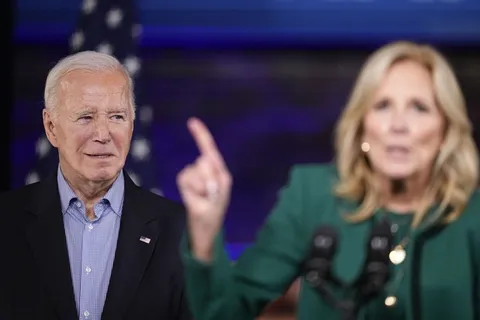 Joe Biden Crashed Jill's Book Event, and It Was an Absolute Train Wreck