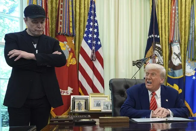 DOGE Gets Its Day at the Supreme Court As Justices Take Up Trump Administration Appeal