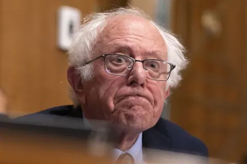 Feel the Bern? Sanders Spent Lavishly on Private Jets, Limos for ‘Fighting Oligarchy’ Tour