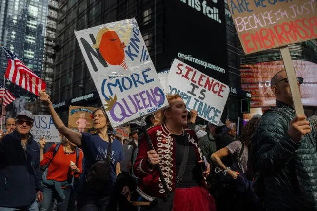 No Kings Bans ‘Vote Blue’ — Then Local Groups Push Blue Tsunami