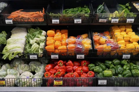 Delivery Killed the Food Desert. Politicians Didn't Notice.