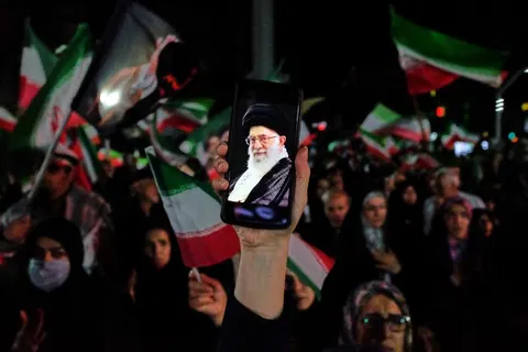 Trump: Gulf States Now Asking USA to Hold Off on Iran