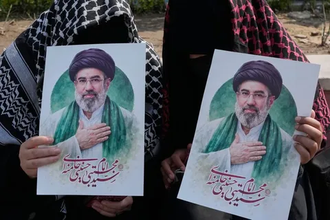 BREAKING: U.S. Strikes Iranian Threats to Shipping, Troops