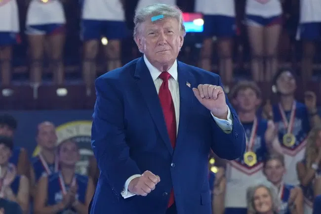 Trump Celebrates ’BIG WIN’ in Tariff Exemption Case