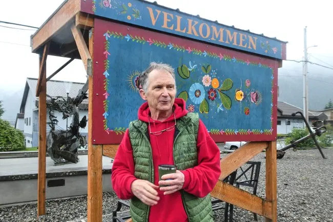 Is ‘Decoy Dan’ Sullivan Running From His Scandals and Hometown?