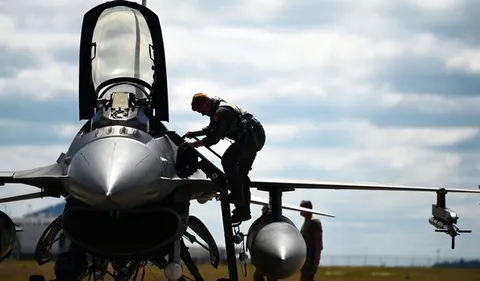 First NATO Shootdown: Romanian F-16 Downs Rogue Drone