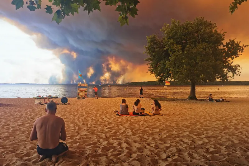 France Records Its First-Ever Pyrocumulonimbus Cloud Amid Record-Smashing Fires