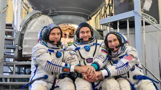 宇宙飛行士が訓練に明け暮れる、モスクワ郊外「星の街」