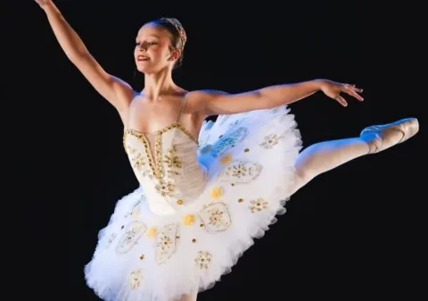 Bailarina leopoldense representa a região na 43ª edição do Festival de Dança de Joinville