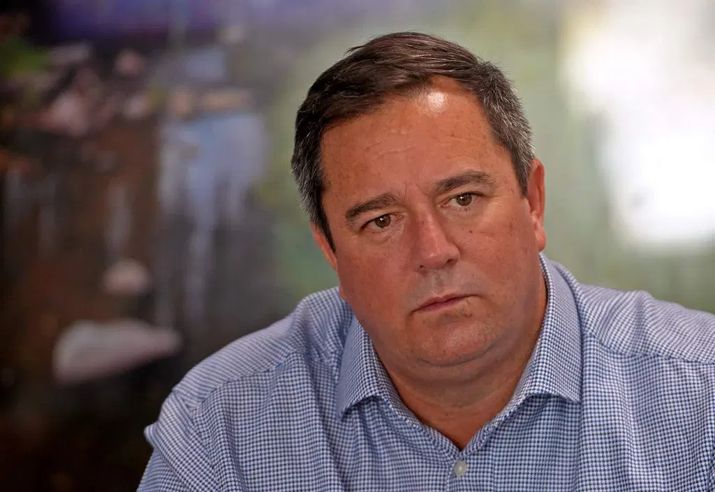News24 | Geordin Hill-Lewis asks Ramaphosa to sack Steenhuisen as minister
