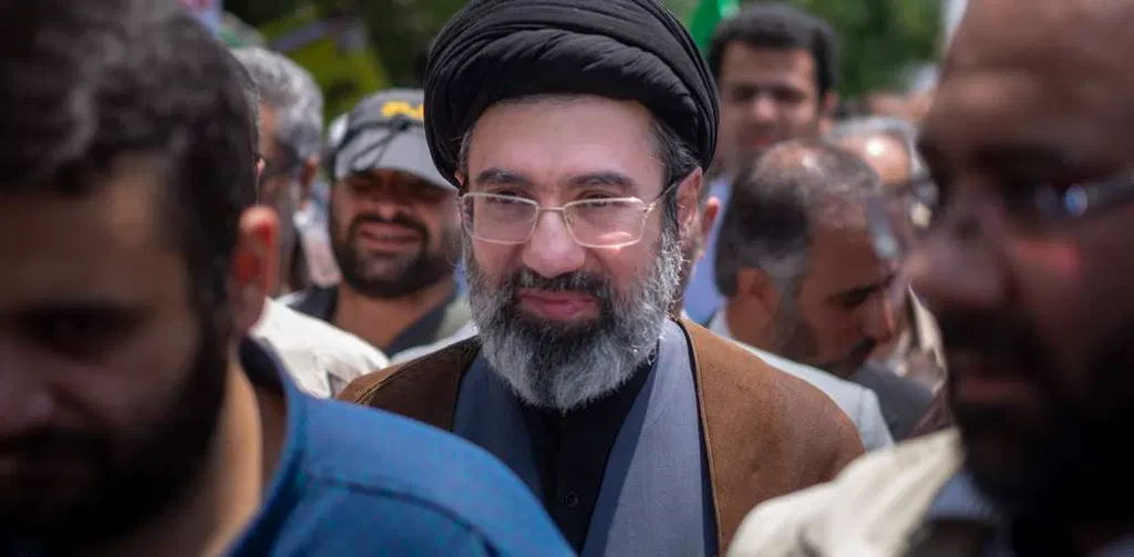 News24 | Trump seeks meeting with Iran’s injured supreme leader amid ceasefire crisis