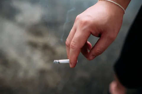 Sweden hits smoke-free goal of under 5% daily smokers: report