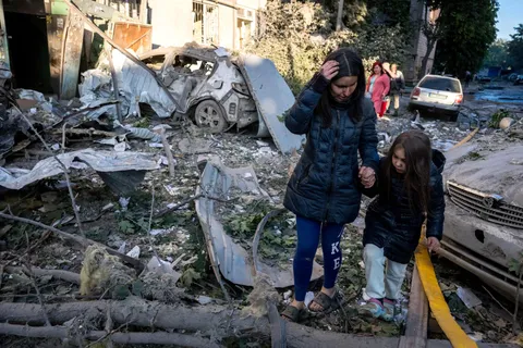 Massive Russian attack kills 22 people across Ukraine, officials say, as Moscow escalates fighting