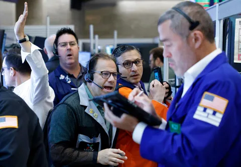 World stocks rally on AI optimism; jitters over Iran persist