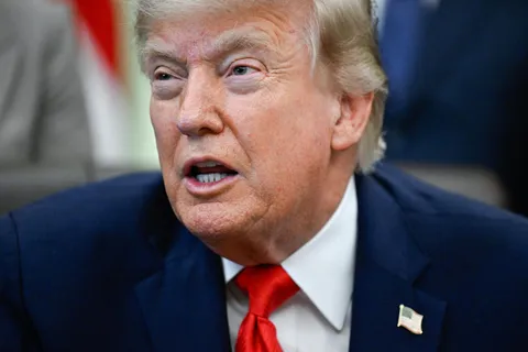 Trump says Iran deal complete, Strait of Hormuz to reopen upon signing Friday