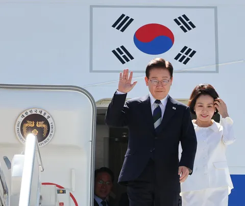 Lee arrives in Brazil for summit with Lula, business roundtable