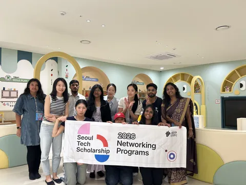 Seoul scholarship students cross borders to give back in first joint volunteer effort